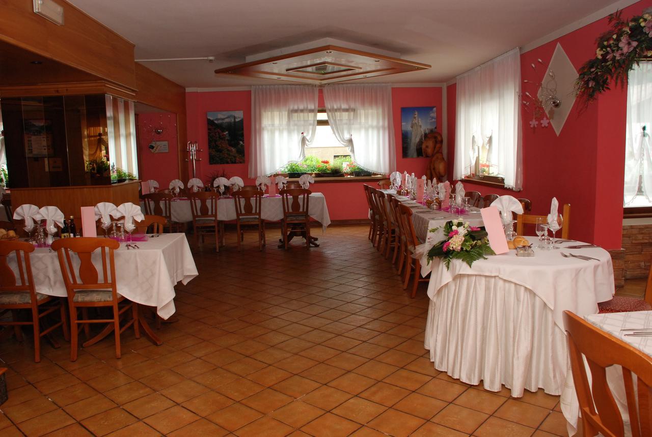 Albergo Ginevra Roncone Esterno foto